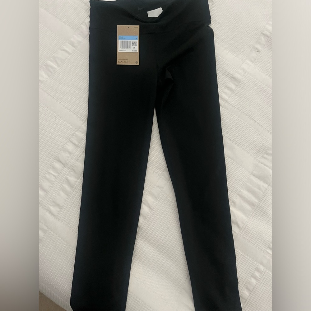 Niike girls black dri fit leggings